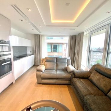 84 Lord Kensington House 1
